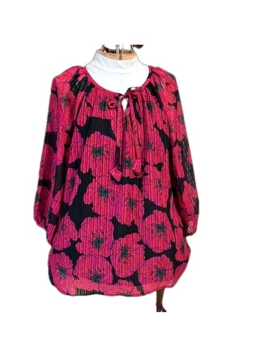 Jade Tops - JADE flutter top. XL. Black with fuschia floral design. Fully lined.